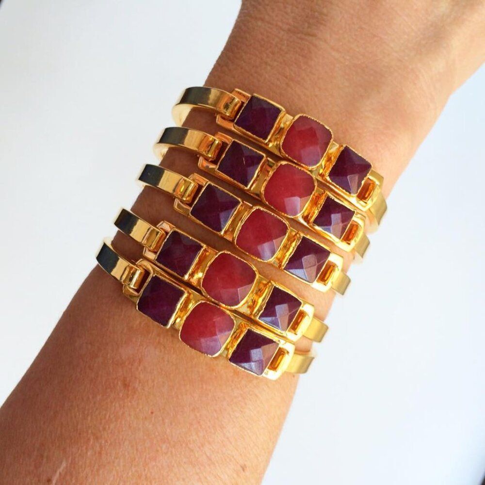 NWT Janna Conner Pink Agate Ruby 18kt Gold Bracelet Good Luck Cuff Bangle Leo